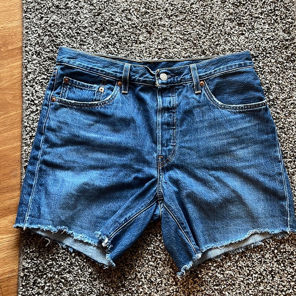 Levi’s 501 original cutoff Jean shorts